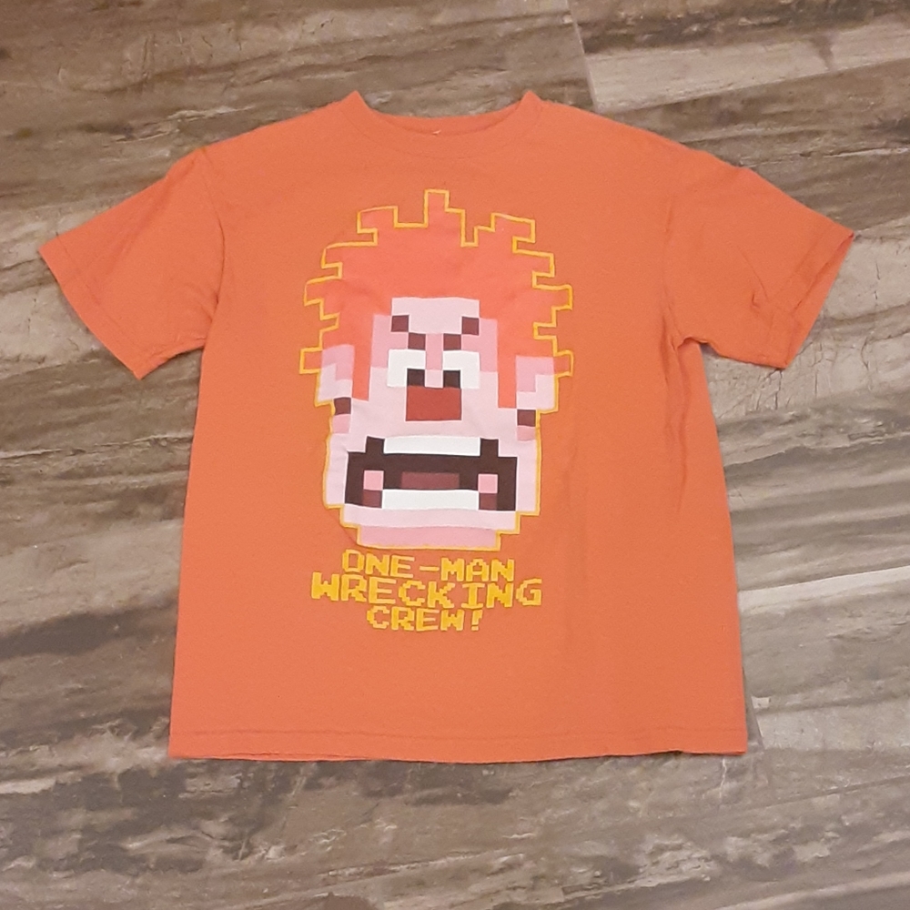 Disney size extra large Wreck-It Ralph t-shirt